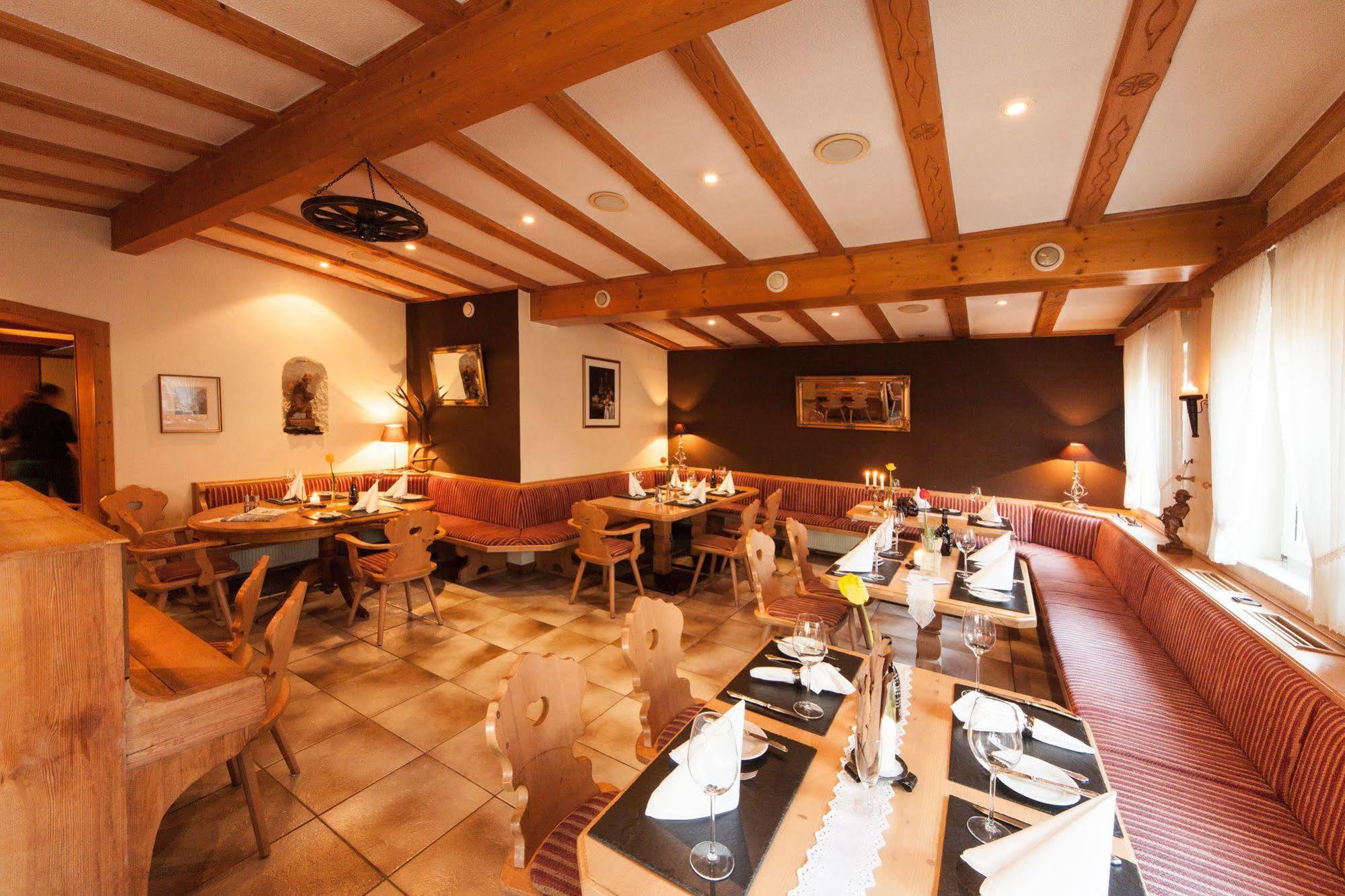 Hotel Restaurant Lindenhof Бад-Лаасфе Екстер'єр фото